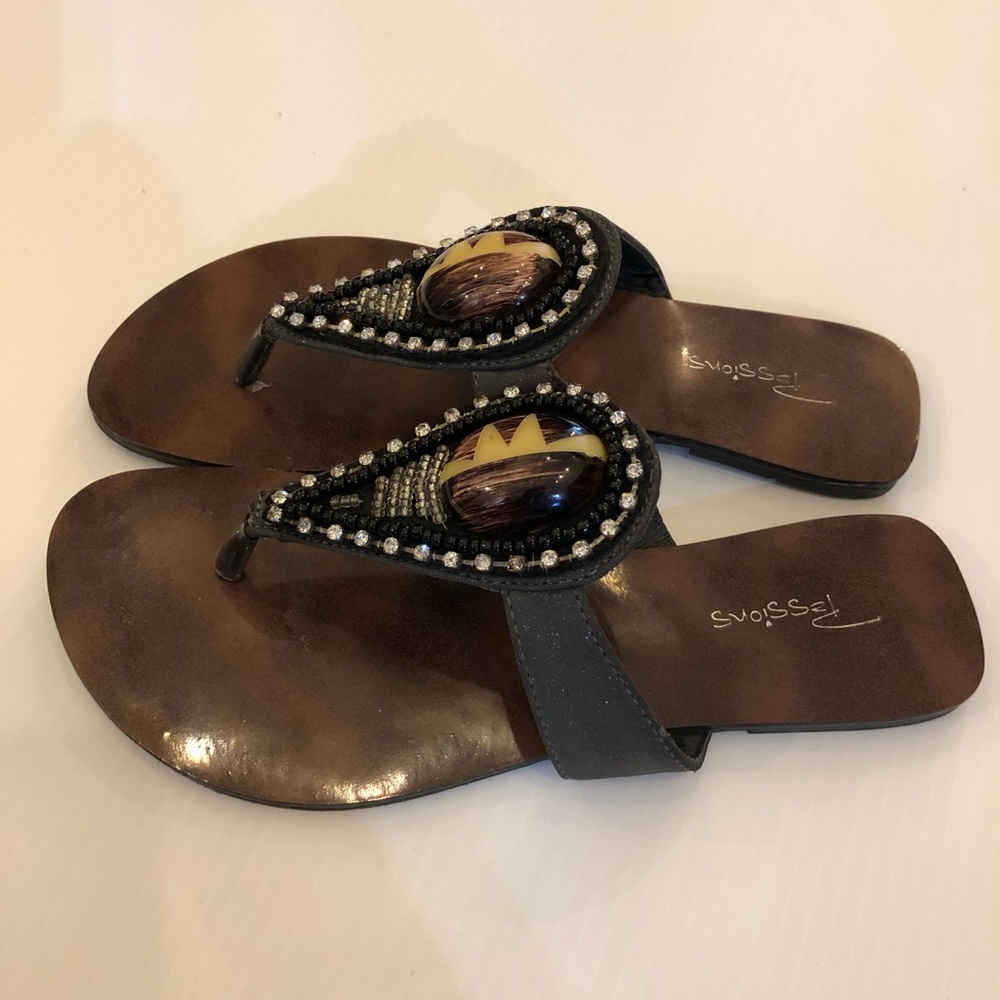 Fancy sandals - Picture 4 of 4